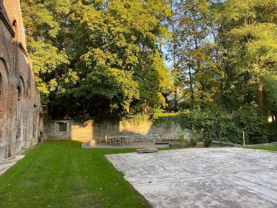 Gite Des Usines De Moulins Anhee Exterior photo